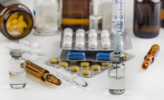 Medicines, Needle and Syringe for Treatment.